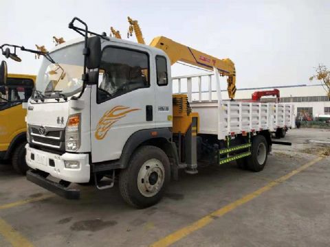 點擊查看詳細信息<br>標題：5噸重汽豪曼隨車吊 閱讀次數：2361
