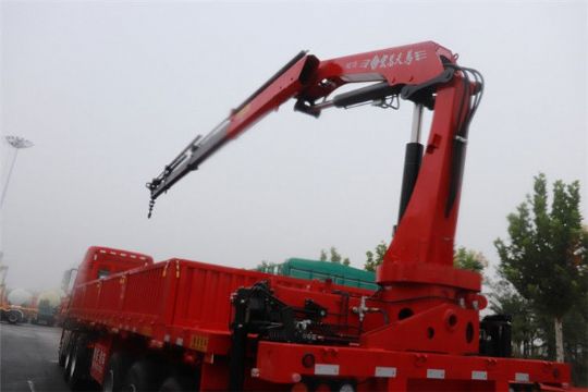 點擊查看詳細信息<br>標題：SQ5S3  5噸折疊臂 閱讀次數：3395